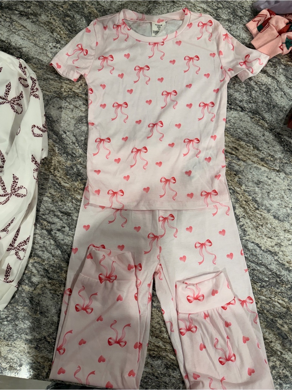 Bundle Size 7 girls clothes